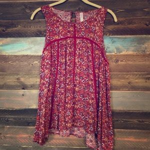 Xhilaration Floral Tank XXL